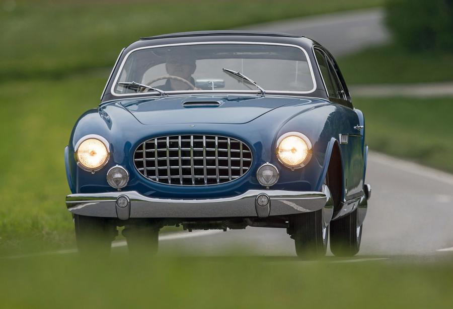  Lancia Aurelia Coupe 1952 года  (фото 8 из 18)